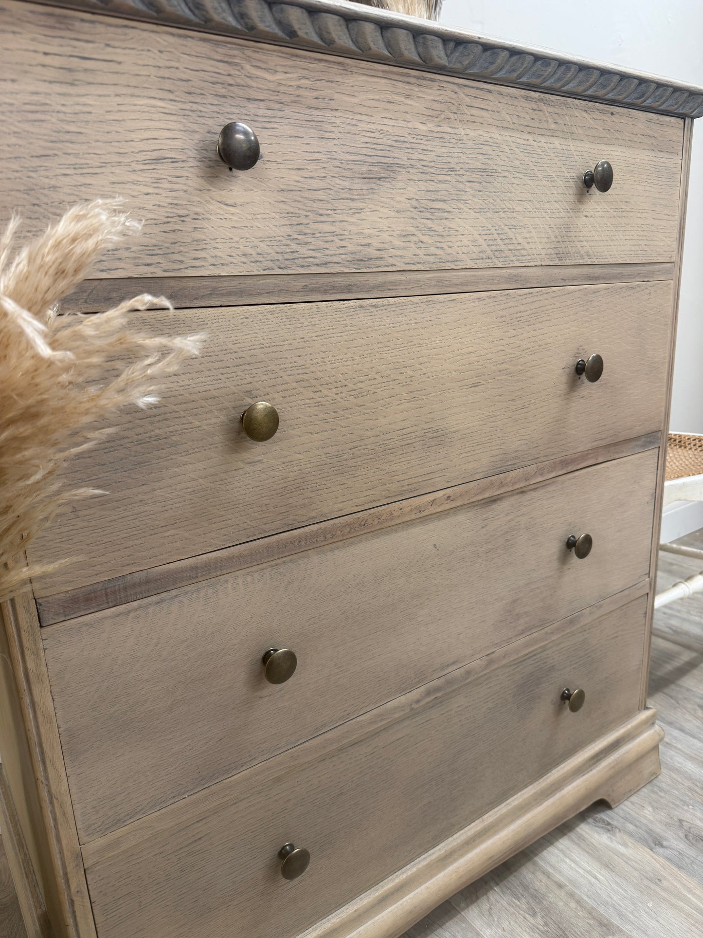 Rustic oak chest of drawers