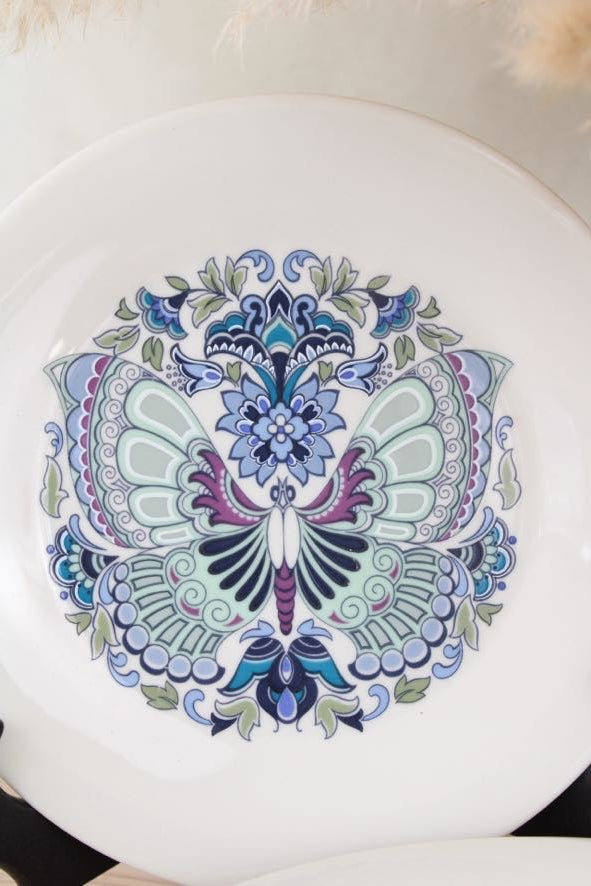 Set of 4 Royal Doulton Atlantis Side Plates