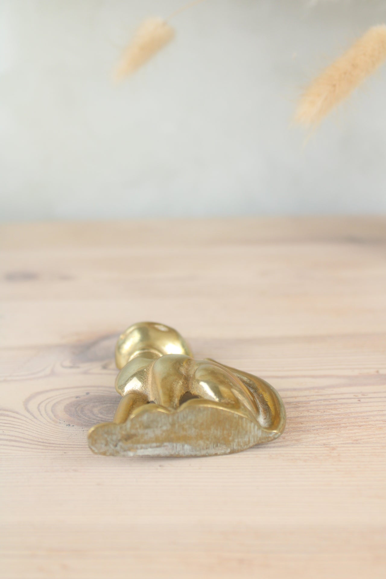 Brass Retro Smiling Cat Figurine