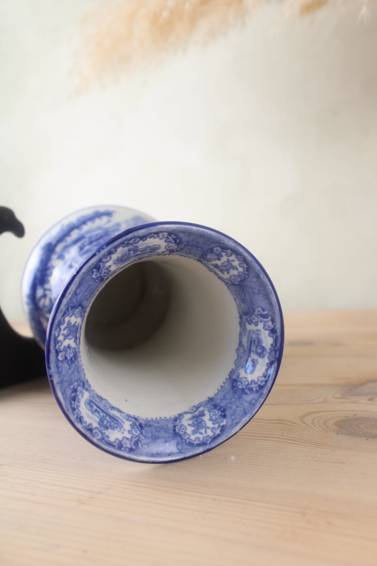 HM&Co AWATA Large Blue and White Vase