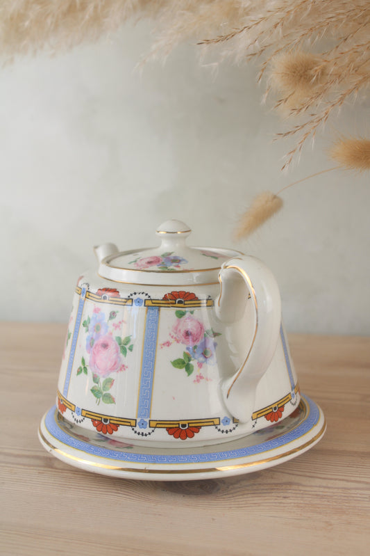 Gibbons Vintage Teapot and Plate