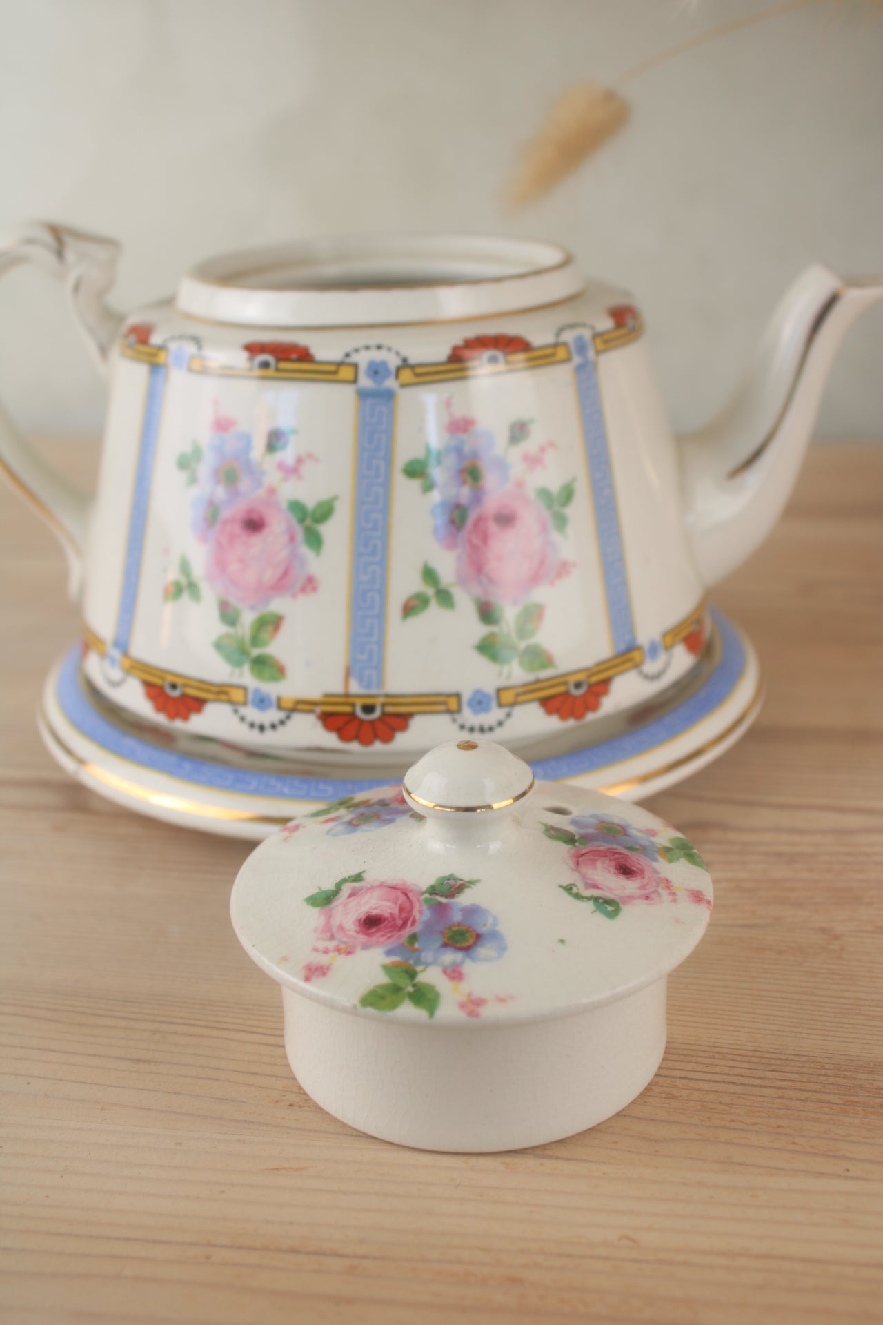 Gibbons Vintage Teapot and Plate