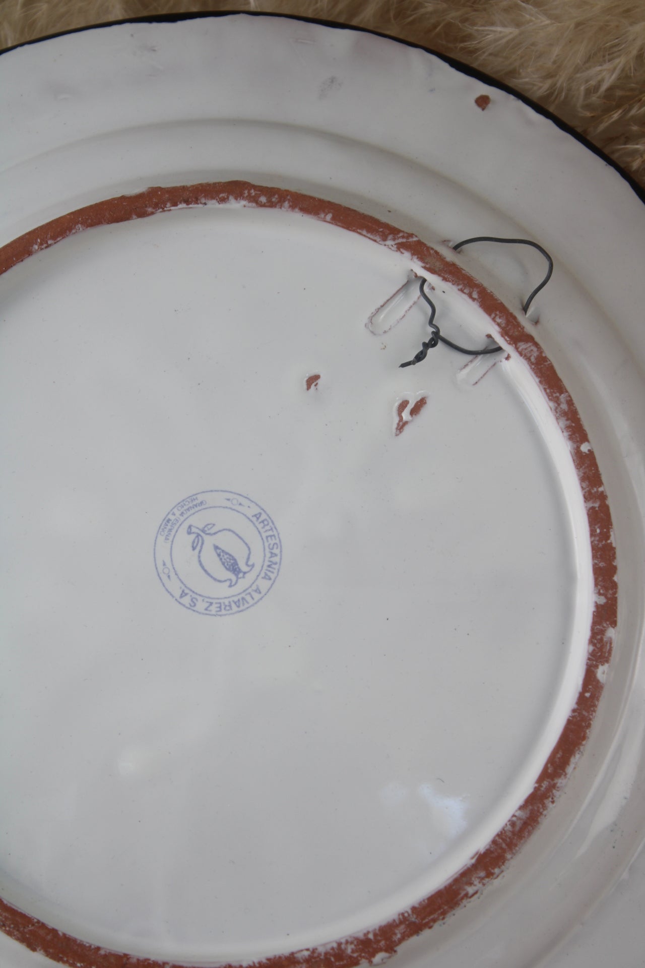 Artesania Alvarez S.A Hanging Plate