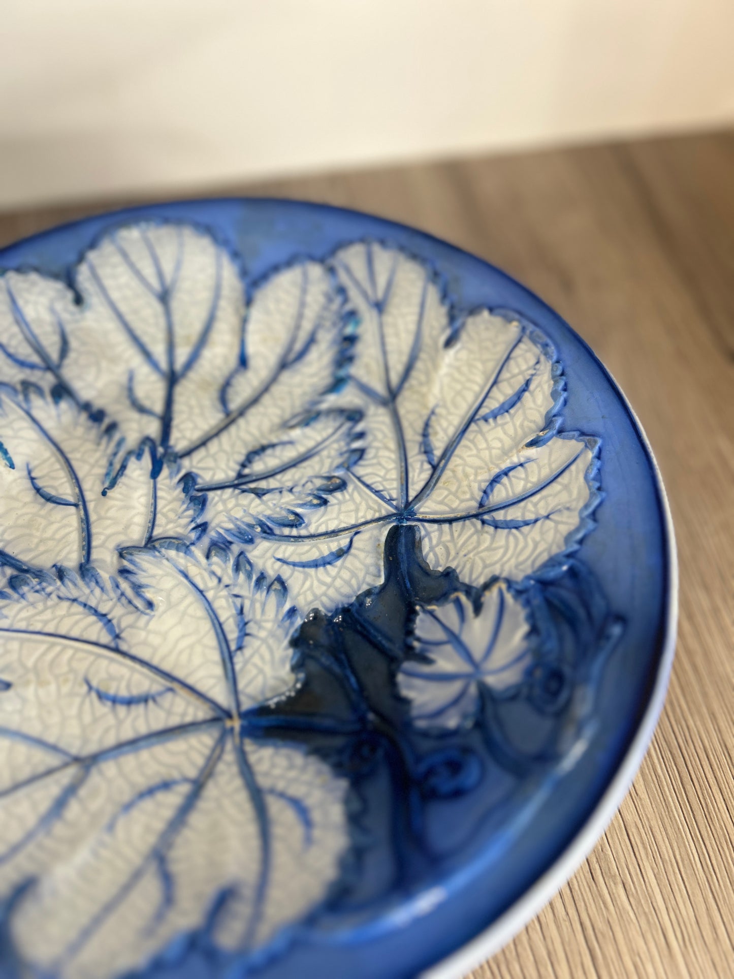 Pearlware Blue and White Leaf Antique Serving Plate