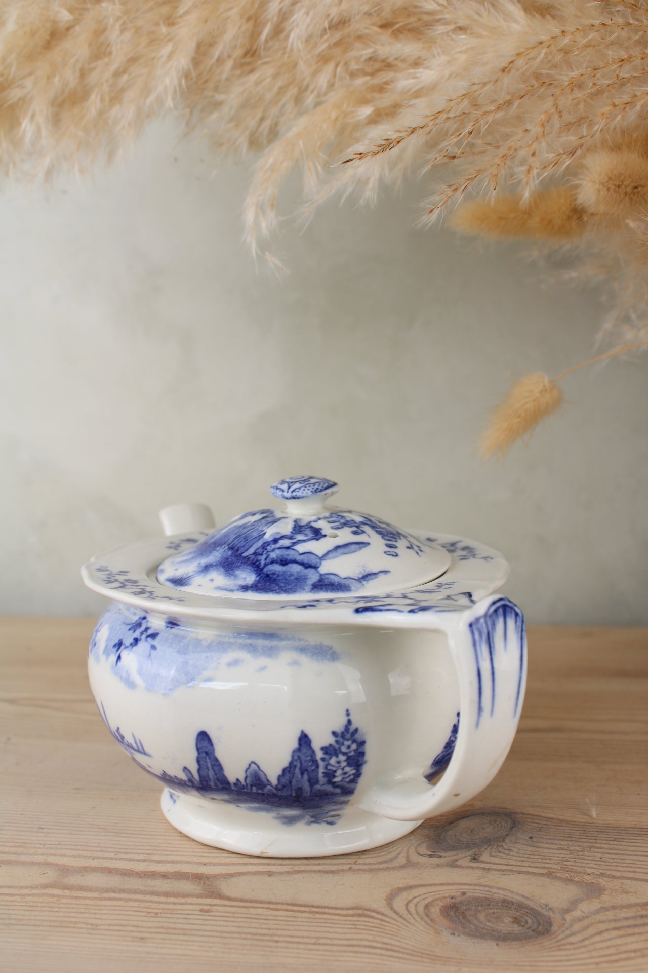 Regal Pottery Palissy ‘Enchanta’ Teapot