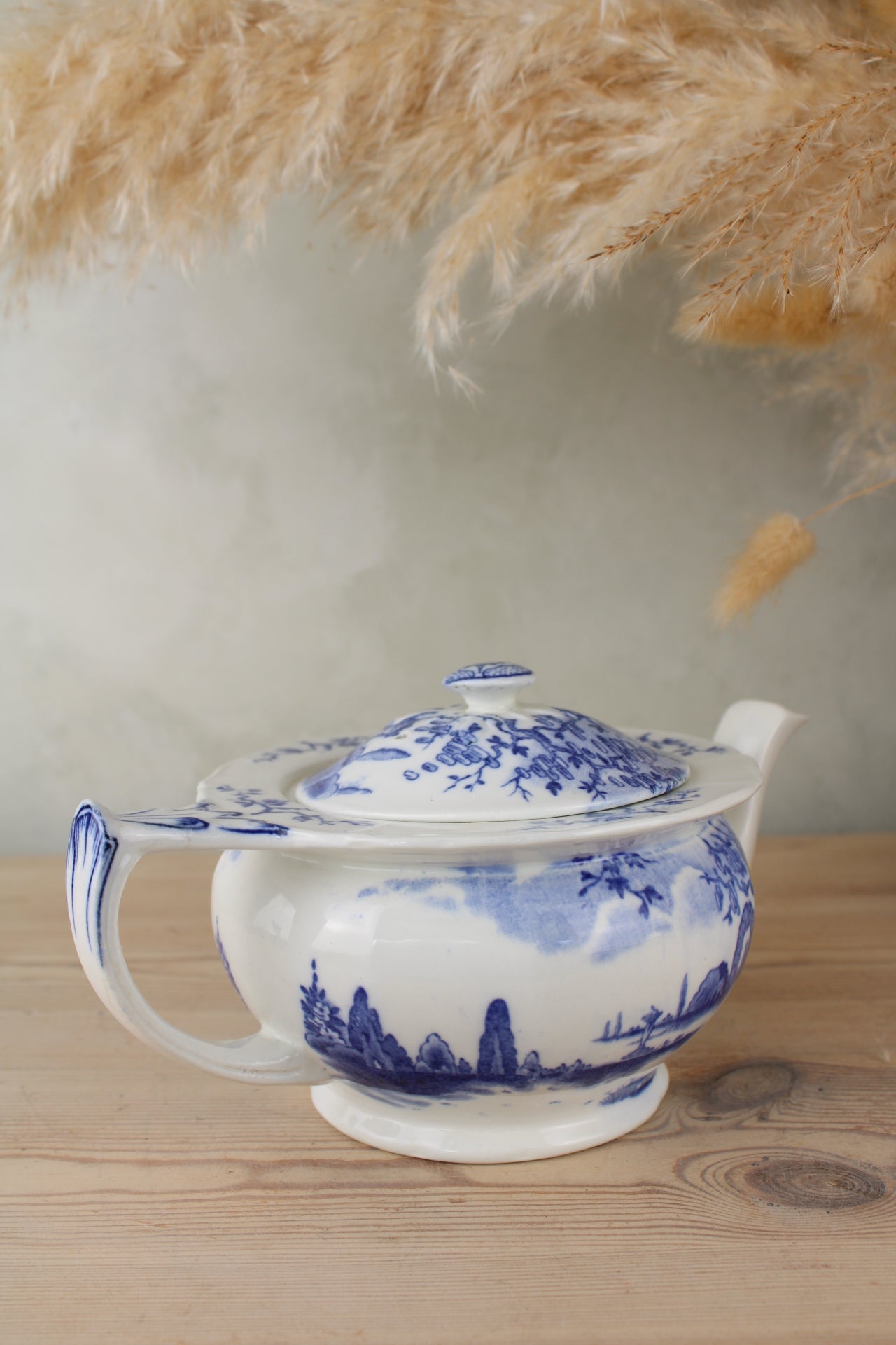 Regal Pottery Palissy ‘Enchanta’ Teapot