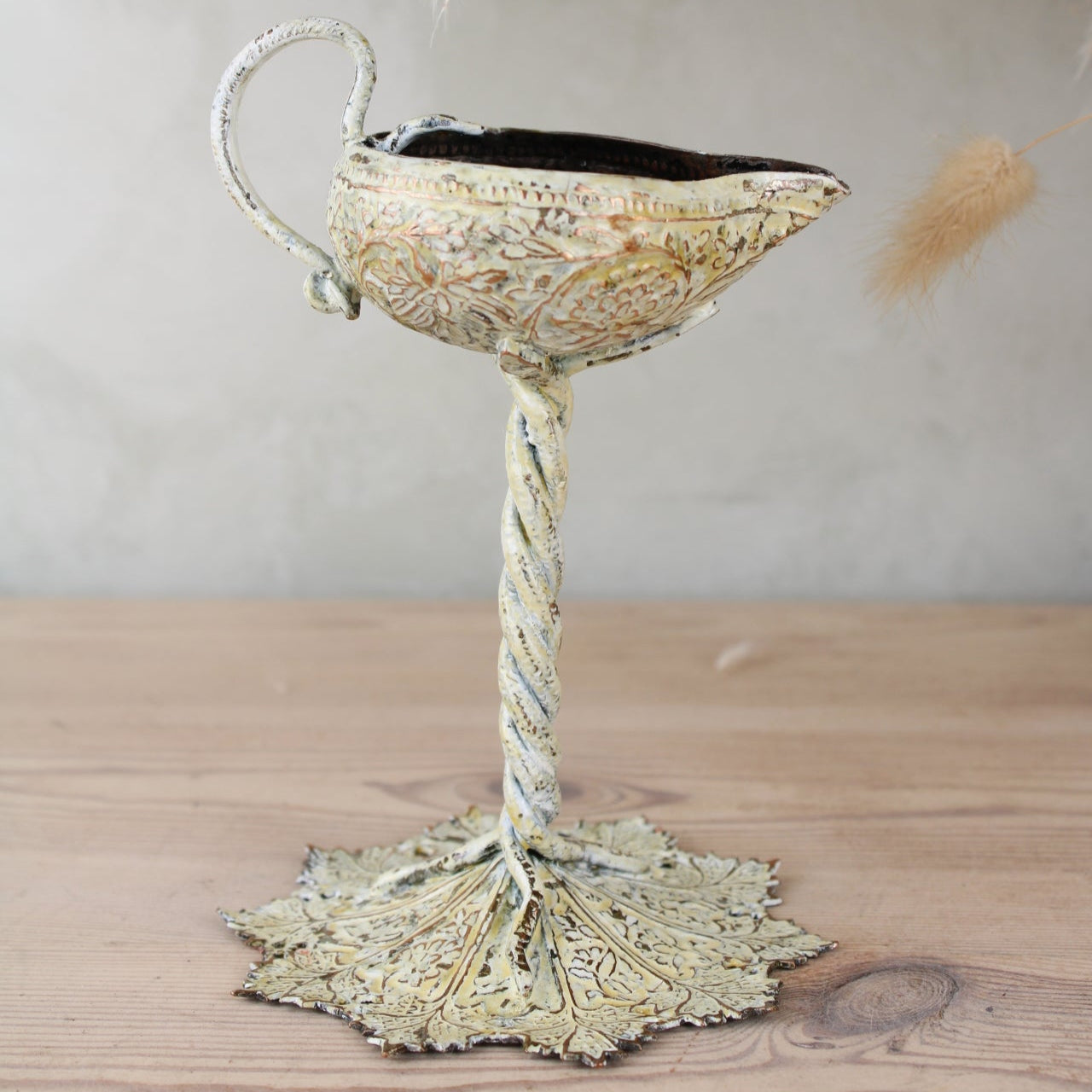 Metal Leaf Candle Holder Stand
