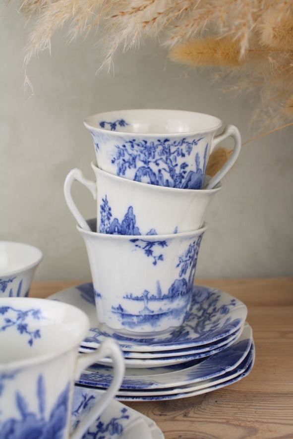 Set of 4 Regal Pottery Palissy ‘Enchanta’ Teaset Trios with Milk Jug and Sugar Bowl