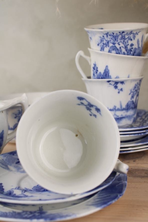 Set of 4 Regal Pottery Palissy ‘Enchanta’ Teaset Trios with Milk Jug and Sugar Bowl