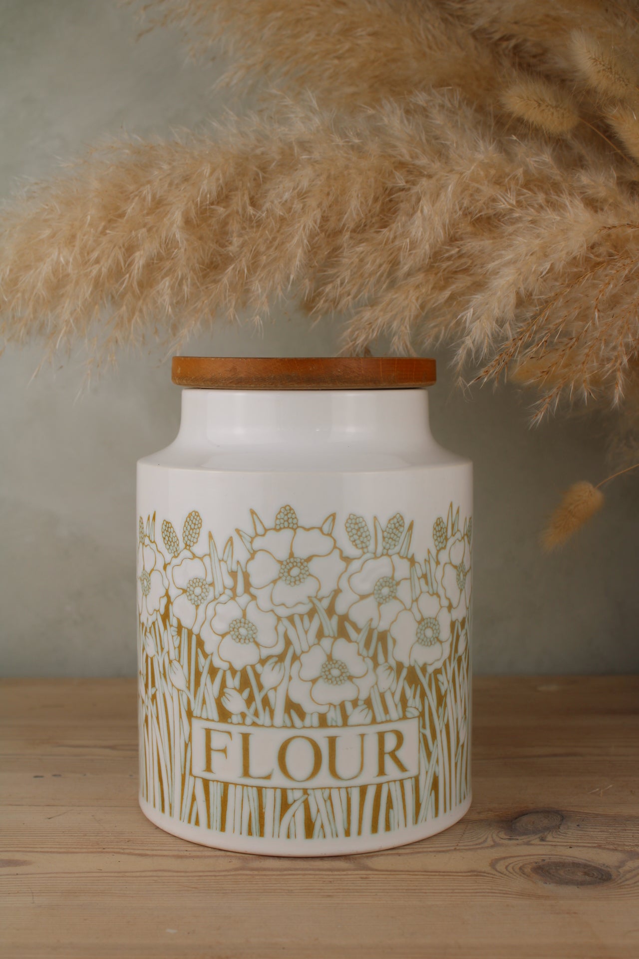 Hornsea Fleur Flour Jar with Wooden Lid