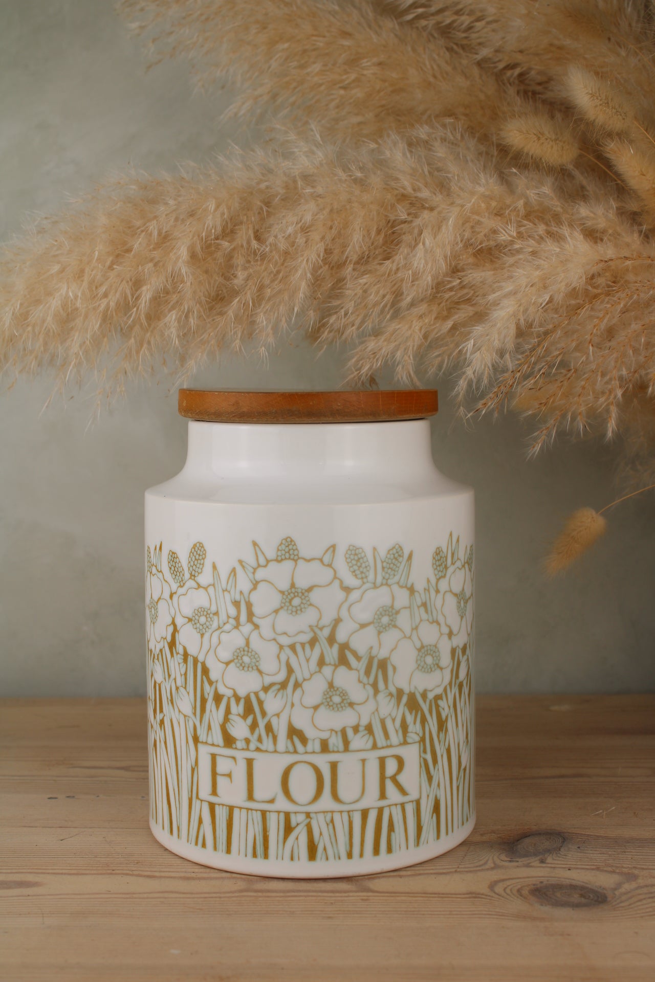 Hornsea Fleur Flour Jar with Wooden Lid