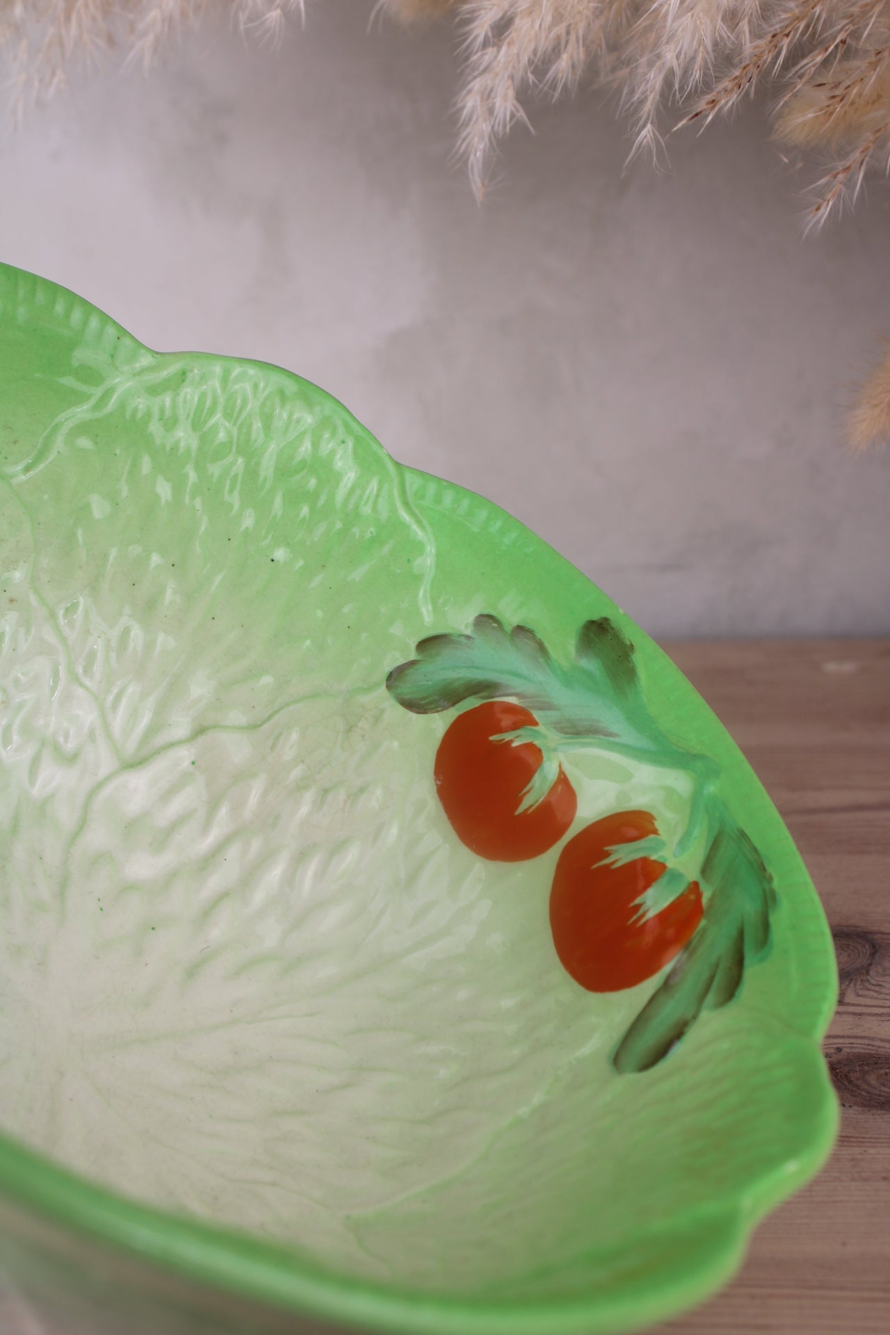 Midwinter Large Lettuce Leaf Salad Bowl