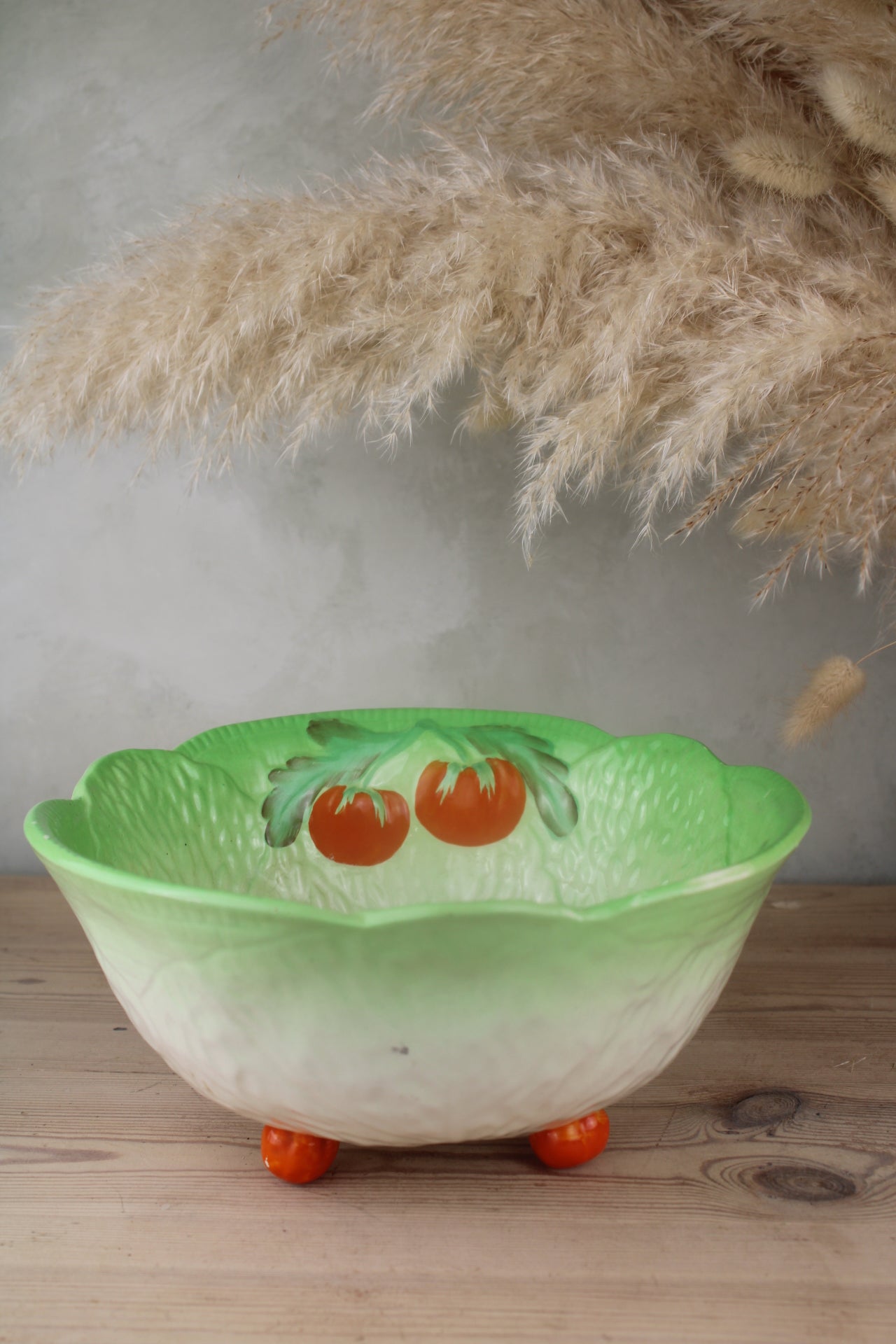 Midwinter Large Lettuce Leaf Salad Bowl