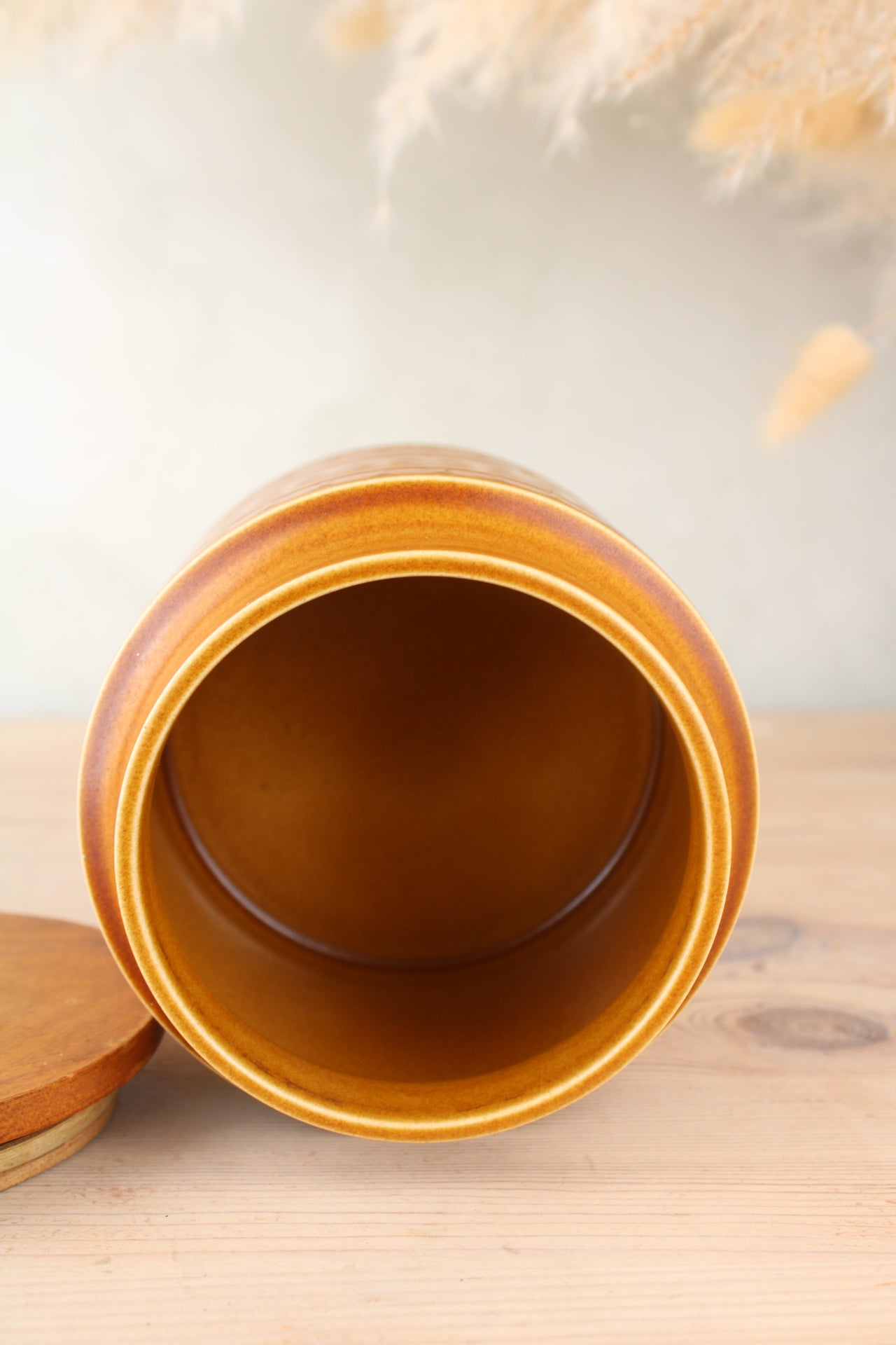 Hornsea Orange Tea Jar with Wooden Lid