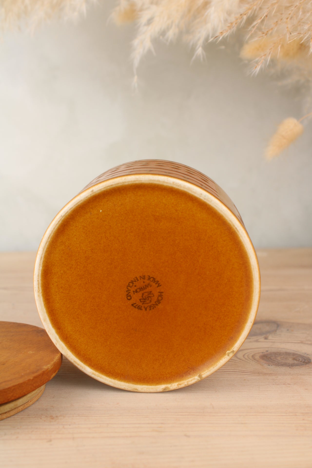 Hornsea Orange Tea Jar with Wooden Lid