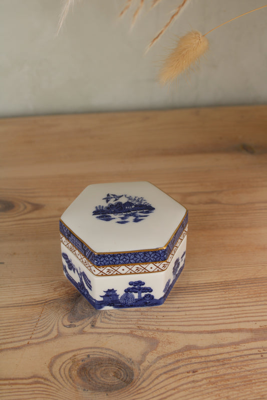 Booths Real Old Willow Trinket Pot