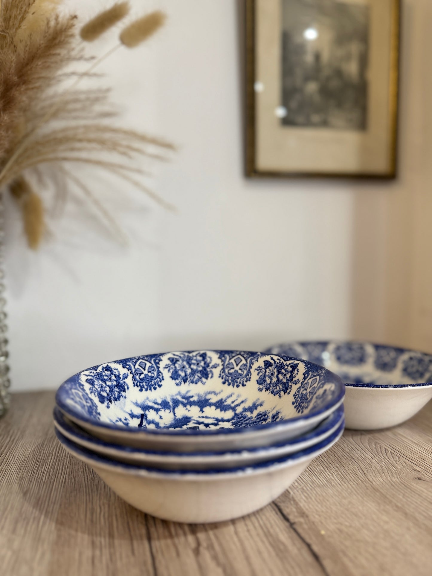 Set of 4 Ironstone Old Inns Series Blue and White Bowls