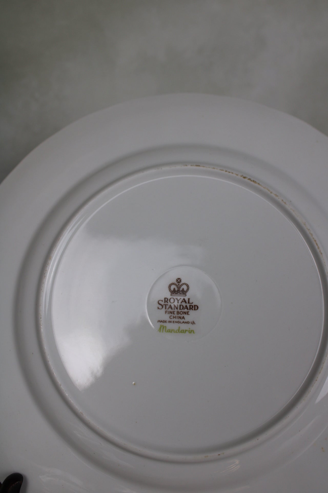 Set of 6 Royal Standard Mandarin Large Side Plates