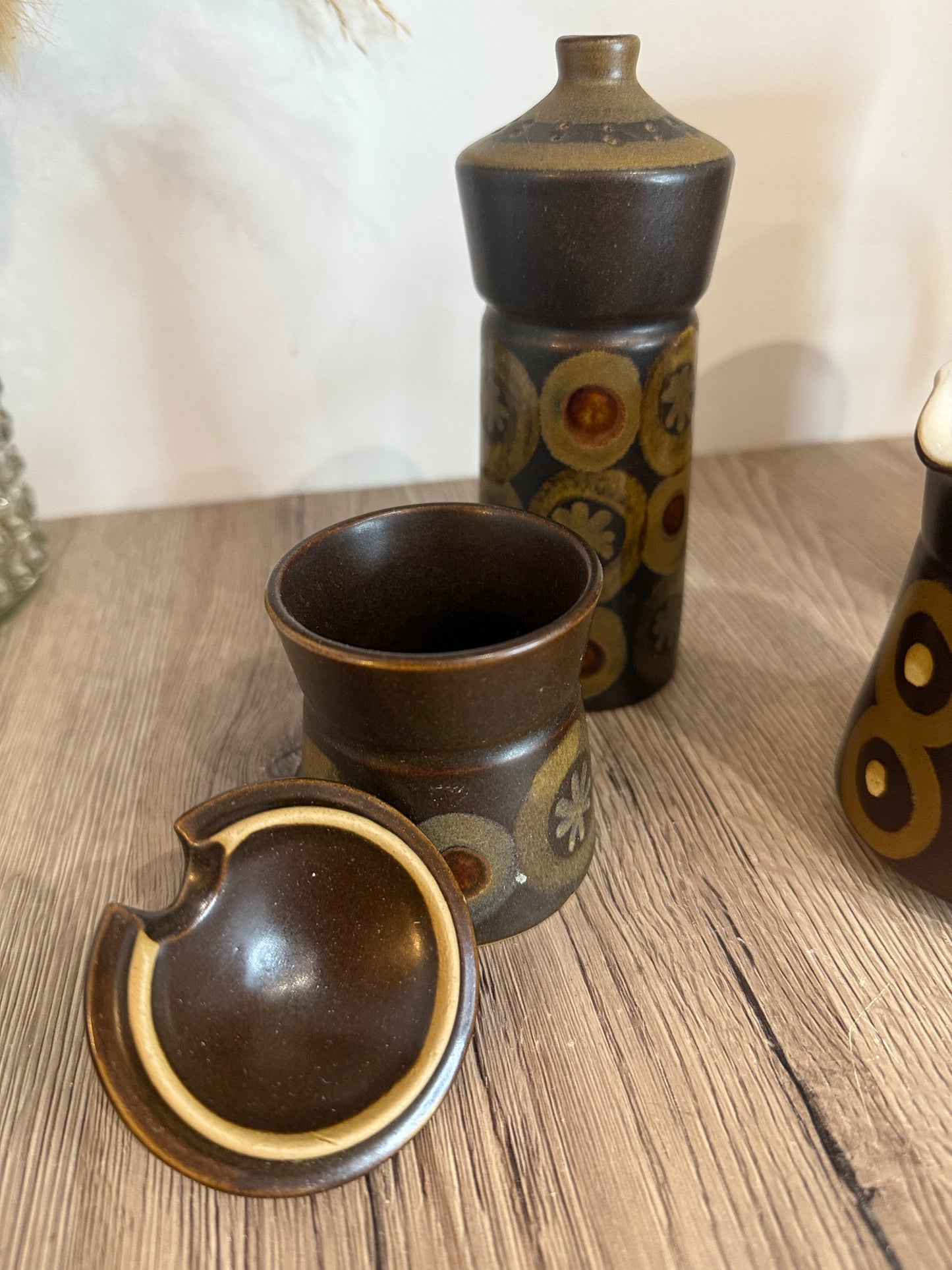 Set of 4 Denby Brown Flower Retro Jugs, Pot and Shaker