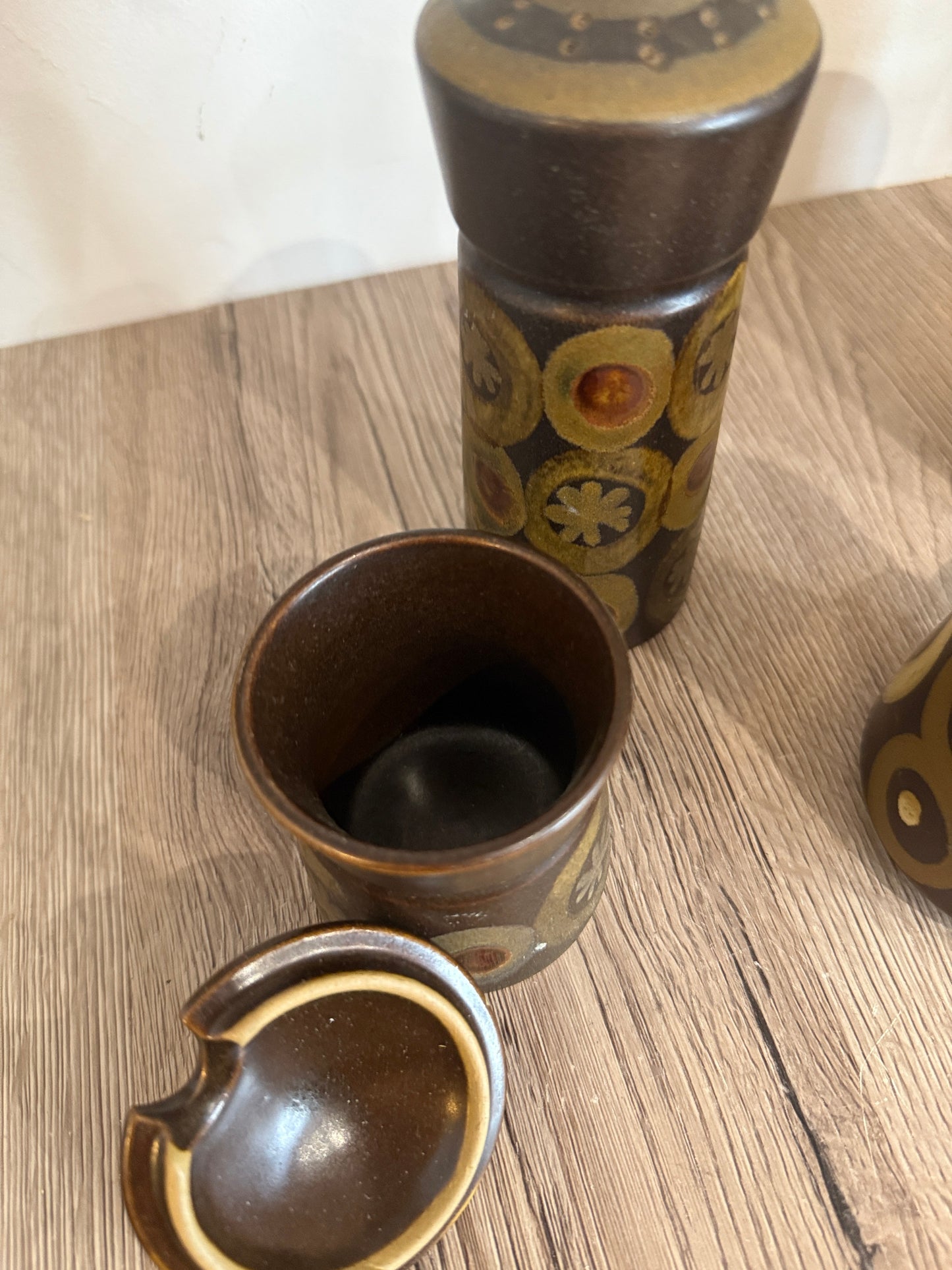 Set of 4 Denby Brown Flower Retro Jugs, Pot and Shaker