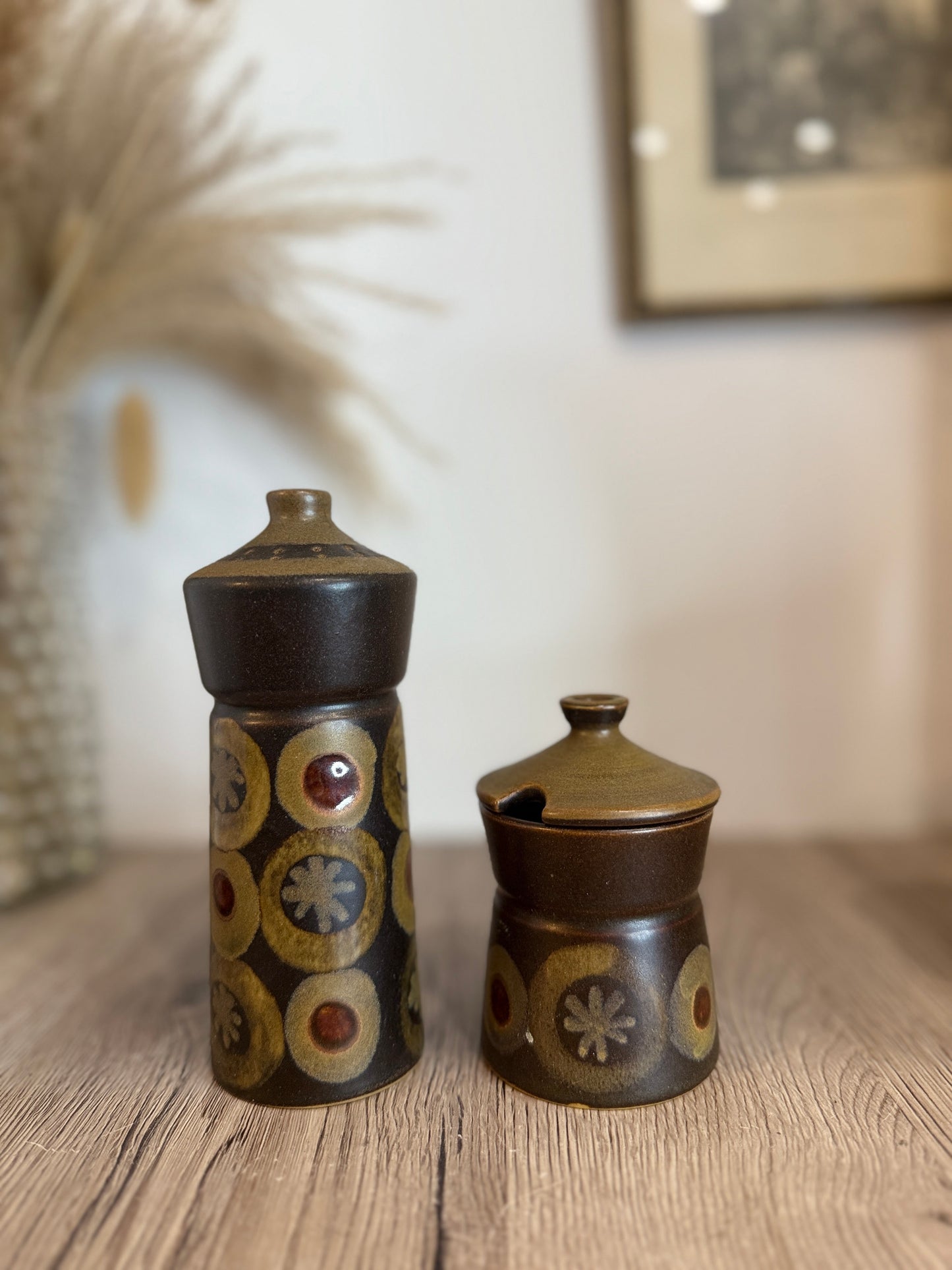 Set of 4 Denby Brown Flower Retro Jugs, Pot and Shaker