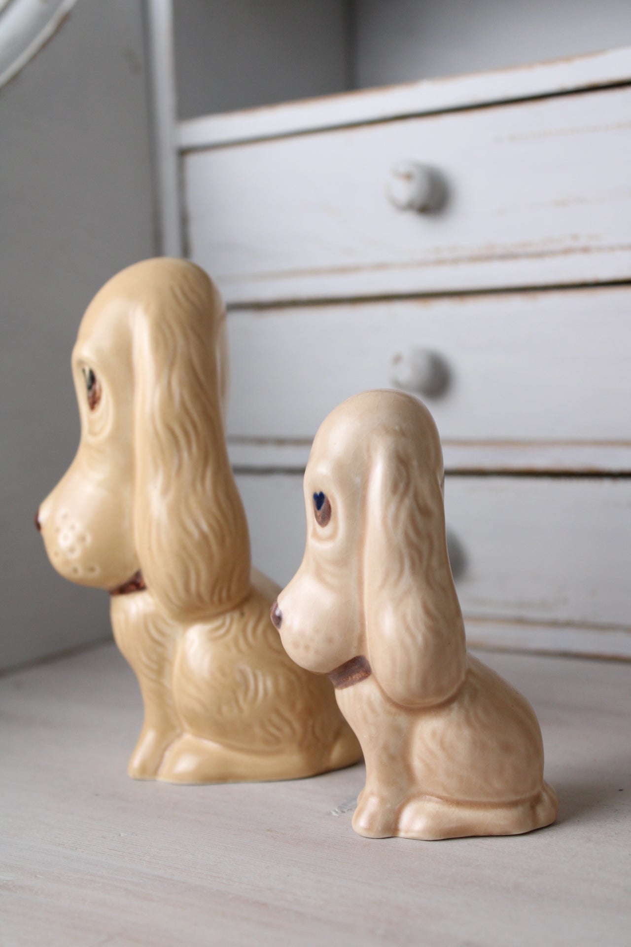 Sylvac Vintage Basset Hounds Set of 2