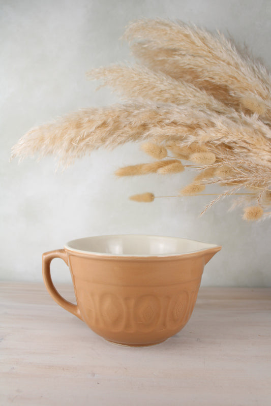 Jug Shape Vintage Country Style Yellow Mixing Bowl