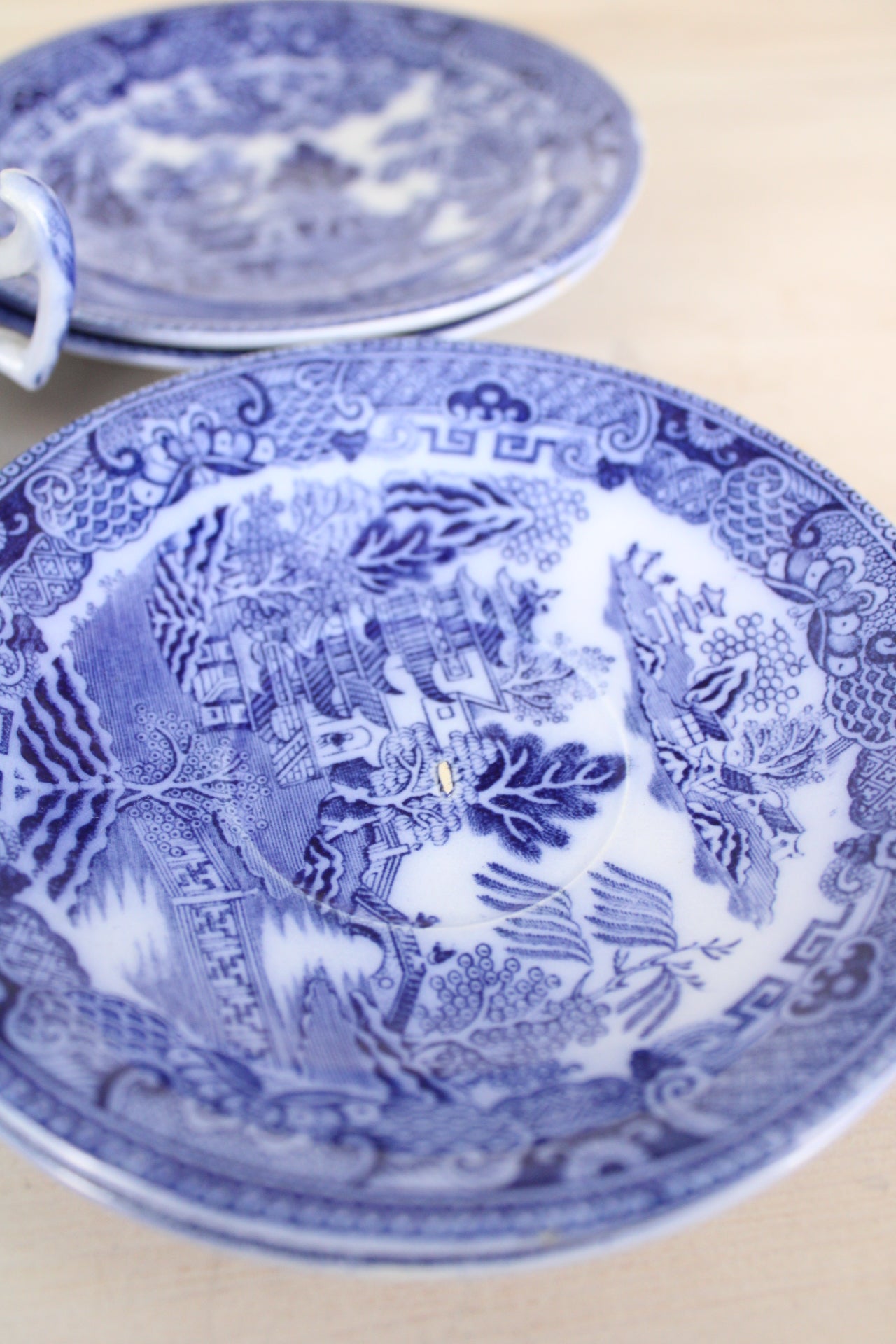 Set of 4 Maling Blue and White Old Willow Teacups and Saucers