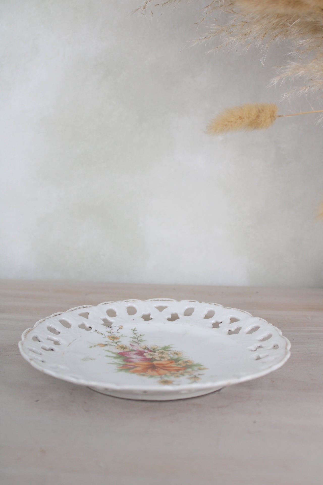 White and Peach Vintage Floral Plate