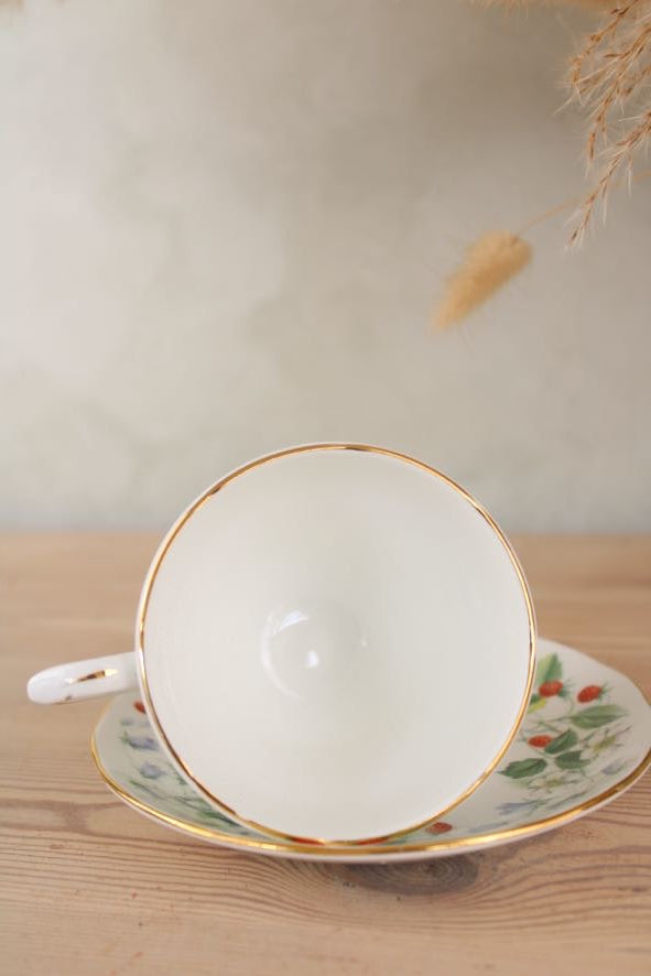 Duchess Strawberry Fields Teacup