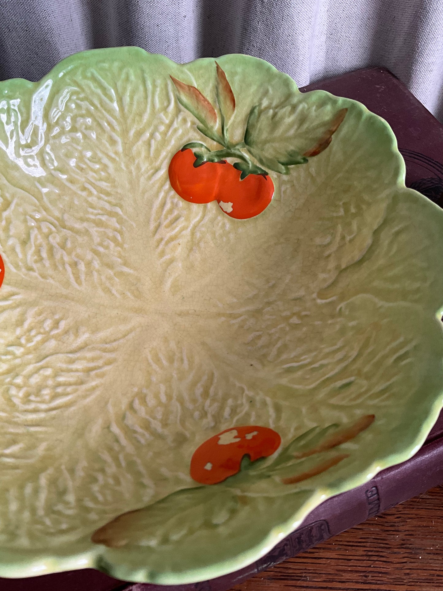 Vintage Carlton ware large lettuce serving bowl