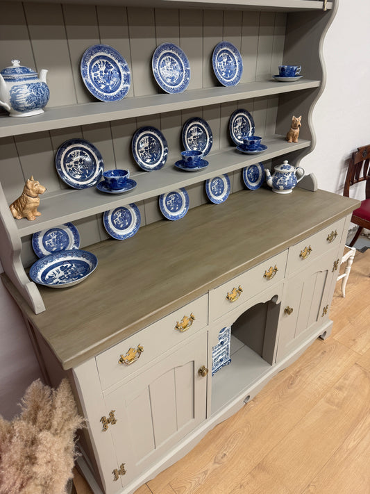 Solid pine painted X-Large kitchen dresser