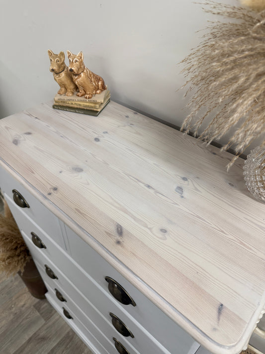 Solid Pine White Painted Chest of Drawers