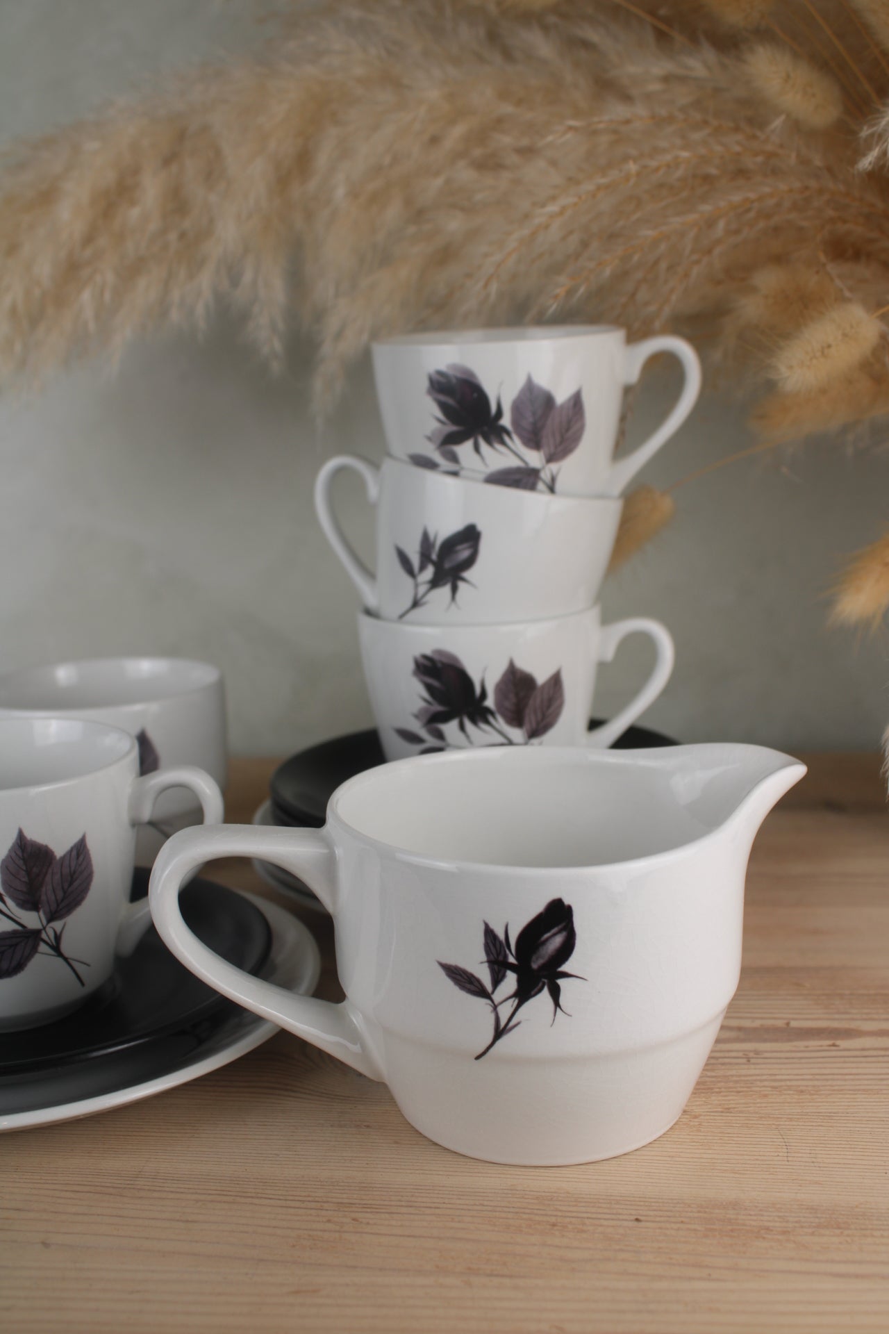 Set of 4 British Anchor ‘Romance’ Teacup Trios