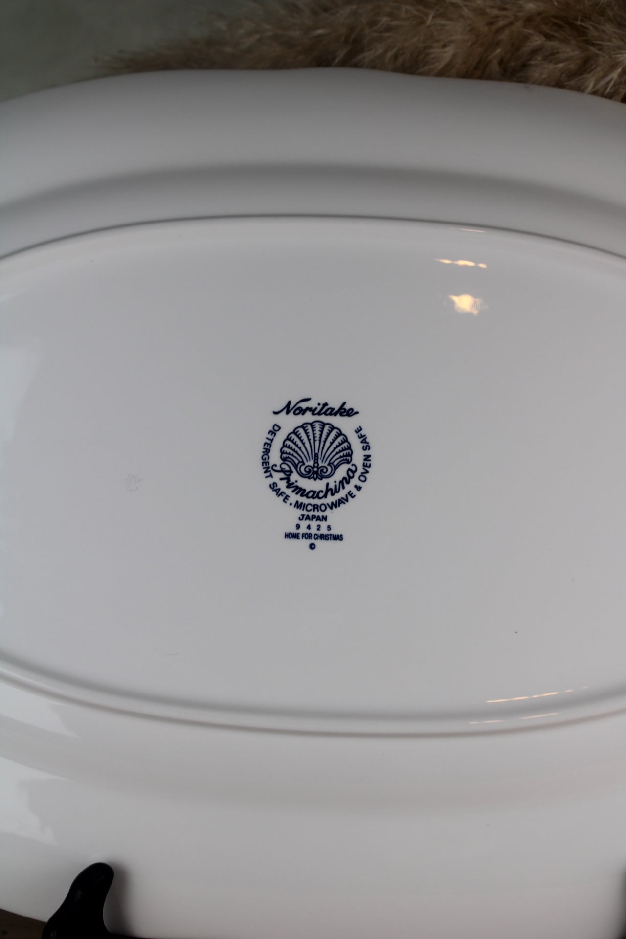 Noritake Primachina ‘Home for Christmas’ serving platter