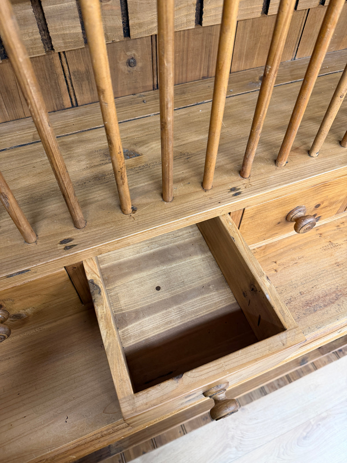 Stunning X-Large solid pine kitchen dresser
