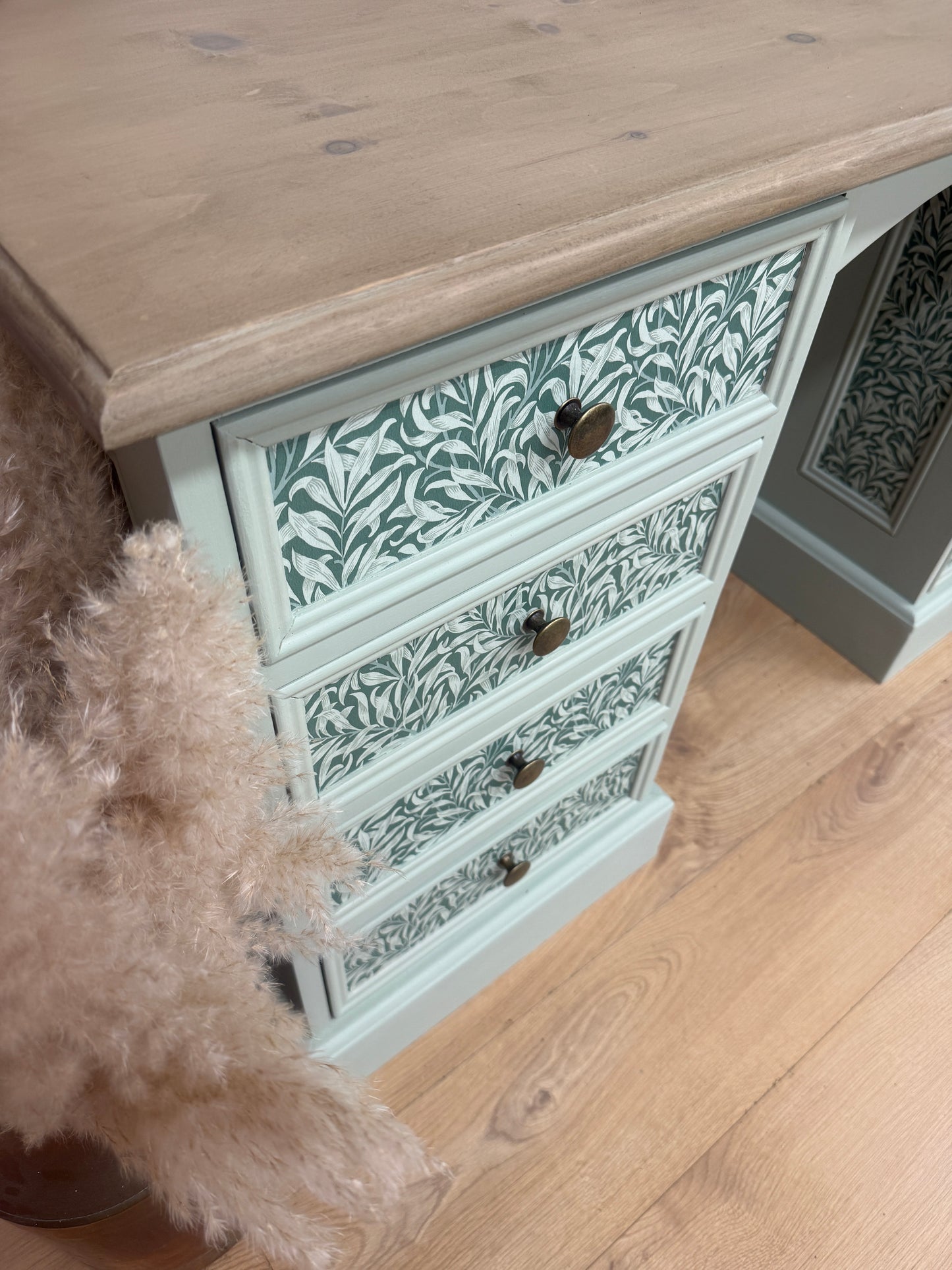 Stunning painted pine dressing table / desk