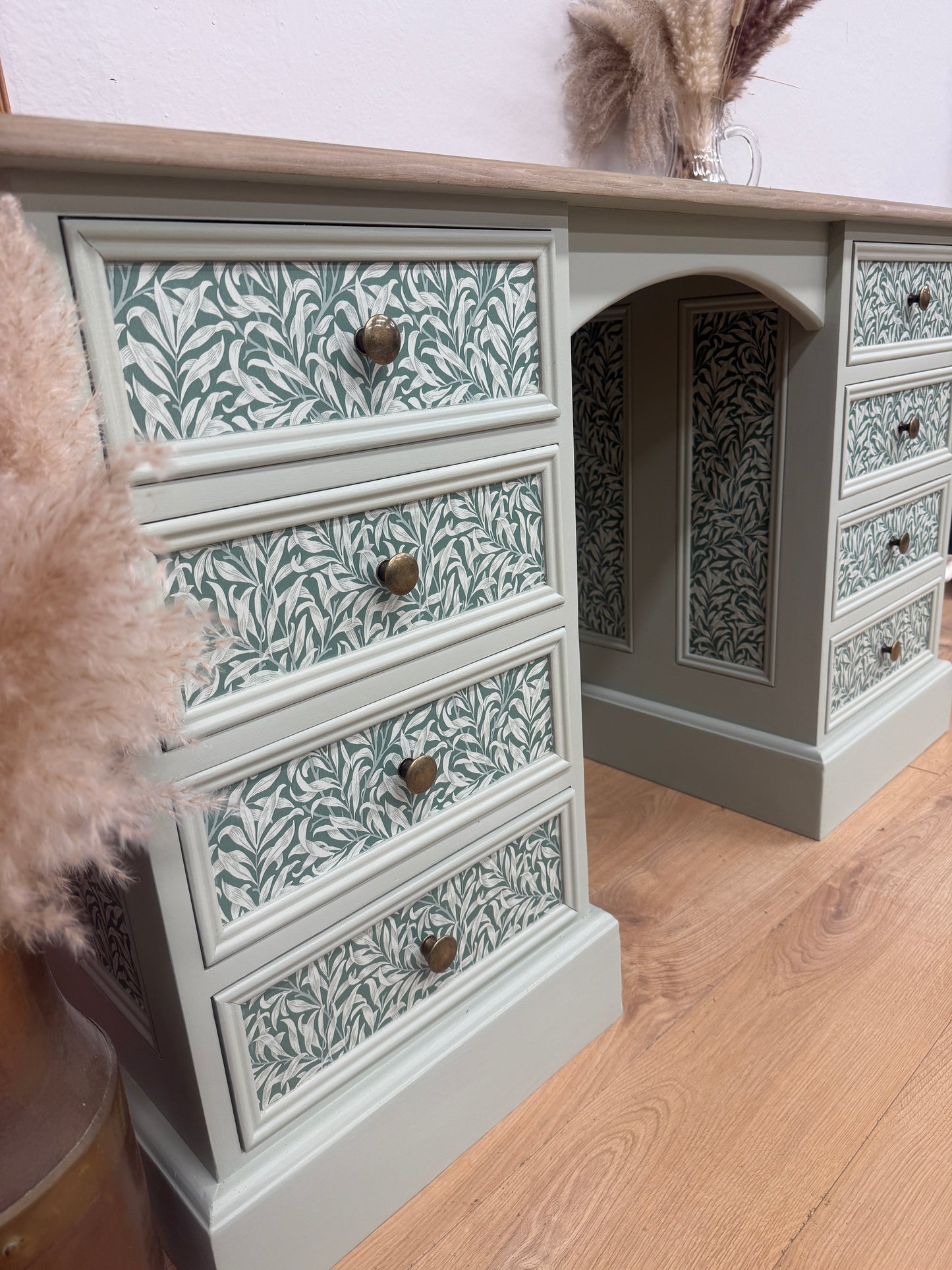 Stunning painted pine dressing table / desk
