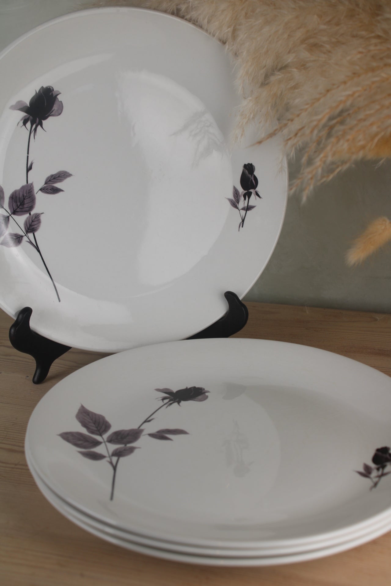 Set of 4 British Anchor ‘Romance’ dinner plates