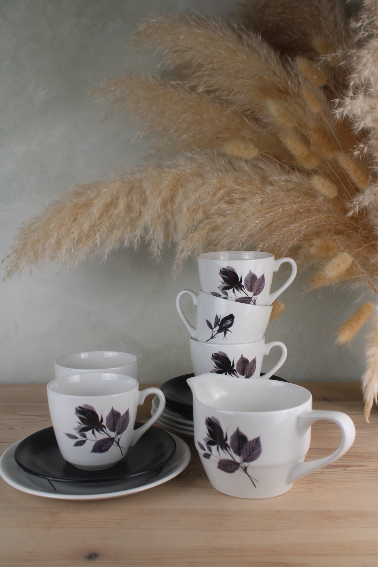 Set of 4 British Anchor ‘Romance’ Teacup Trios
