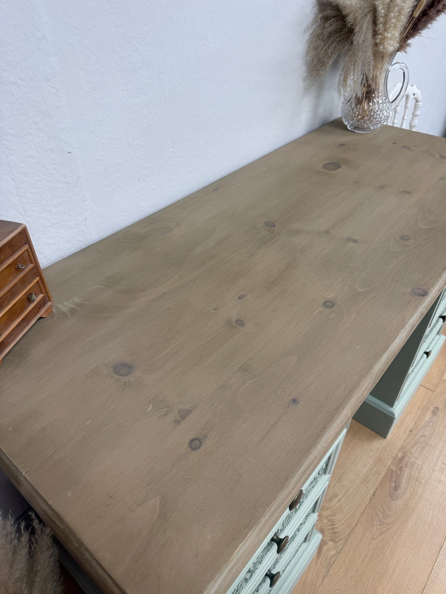Stunning painted pine dressing table / desk
