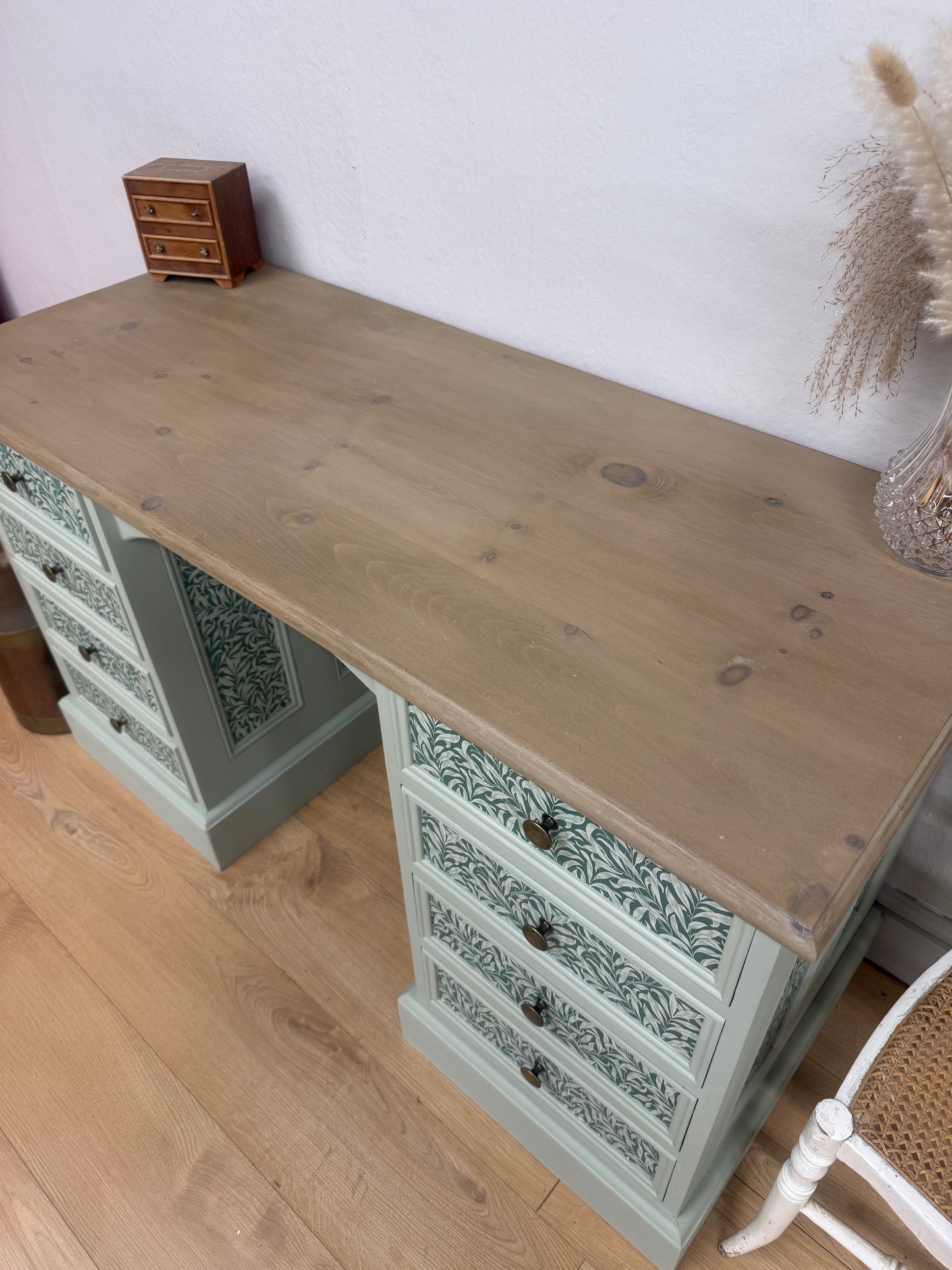Stunning painted pine dressing table / desk