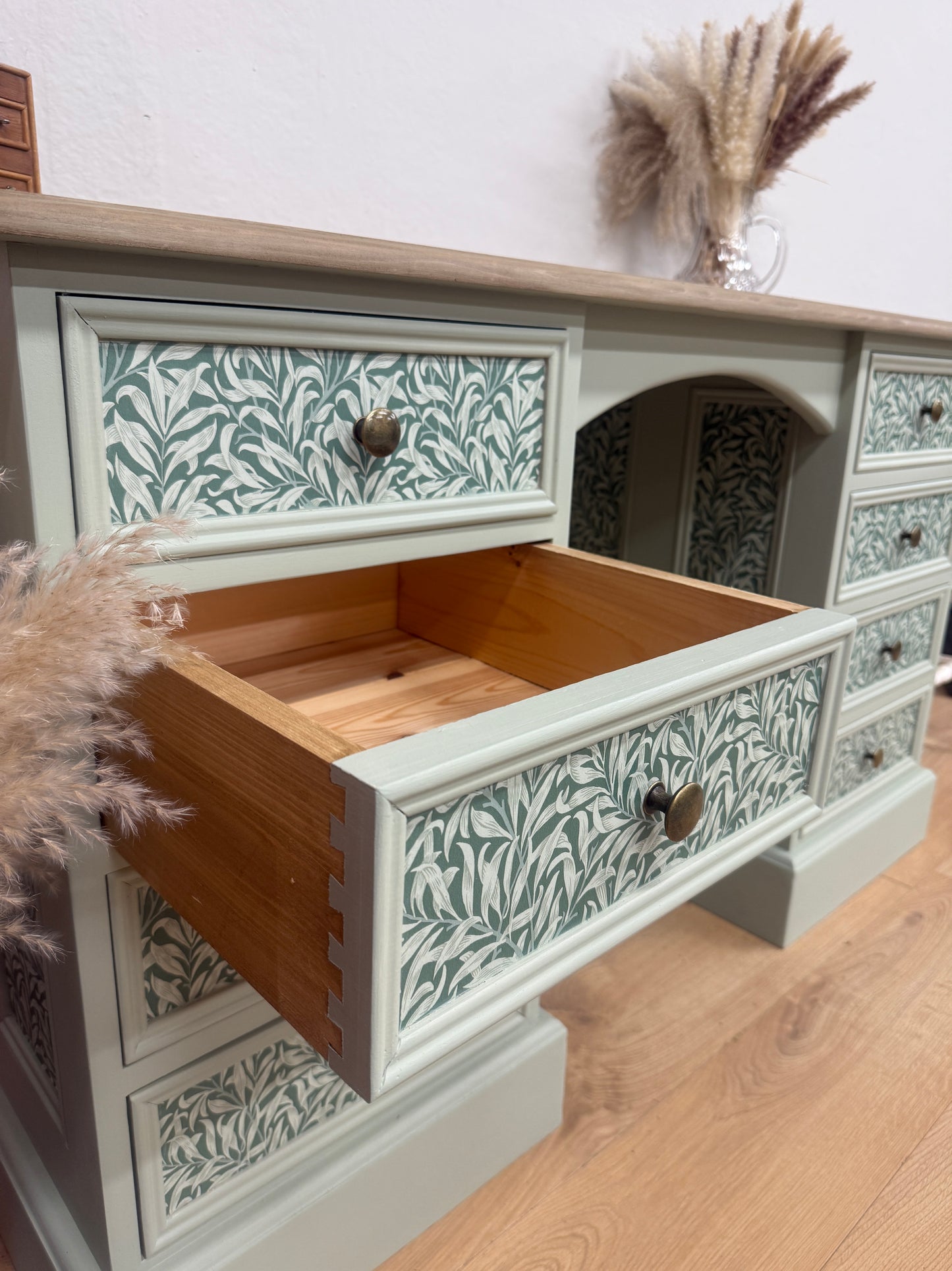 Stunning painted pine dressing table / desk