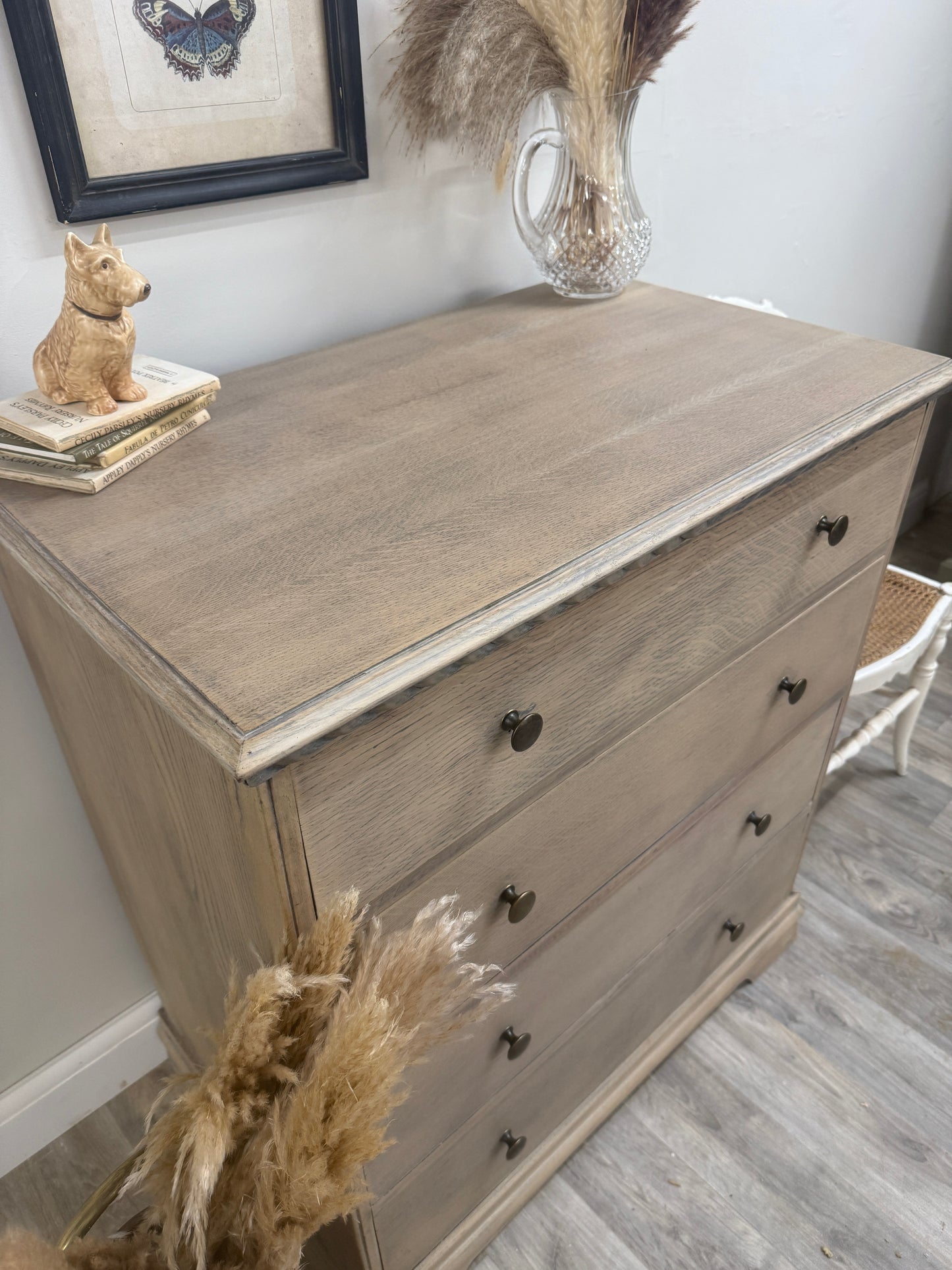 Rustic oak chest of drawers