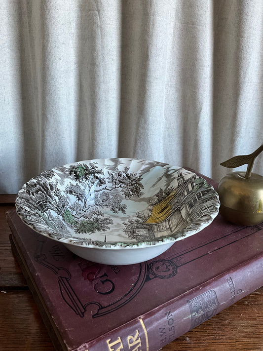 Vintage the hunter by Myotts serving bowl