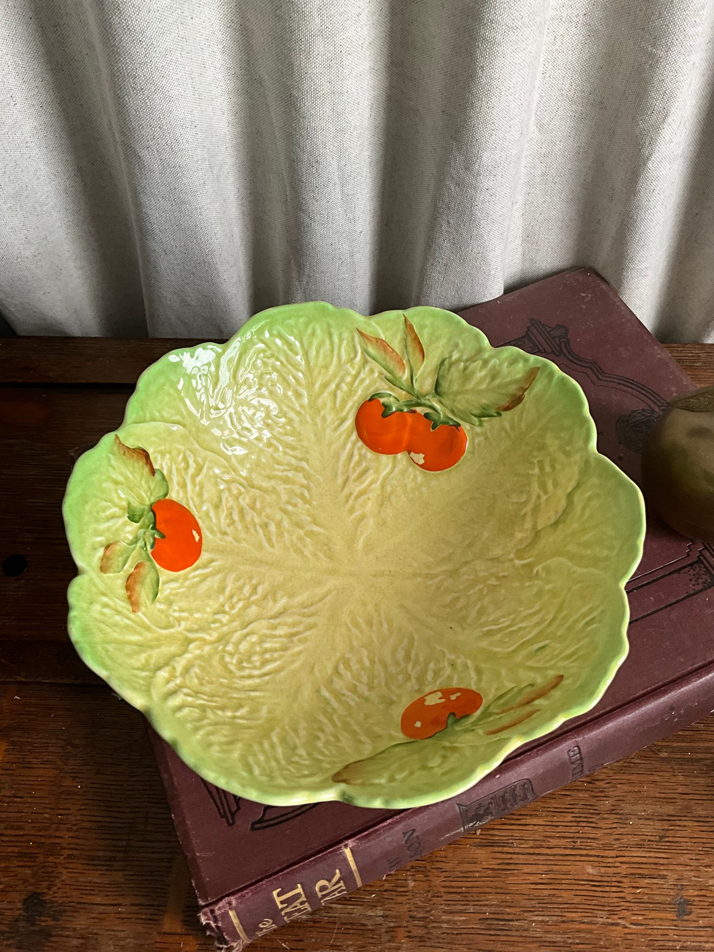 Vintage Carlton ware large lettuce serving bowl