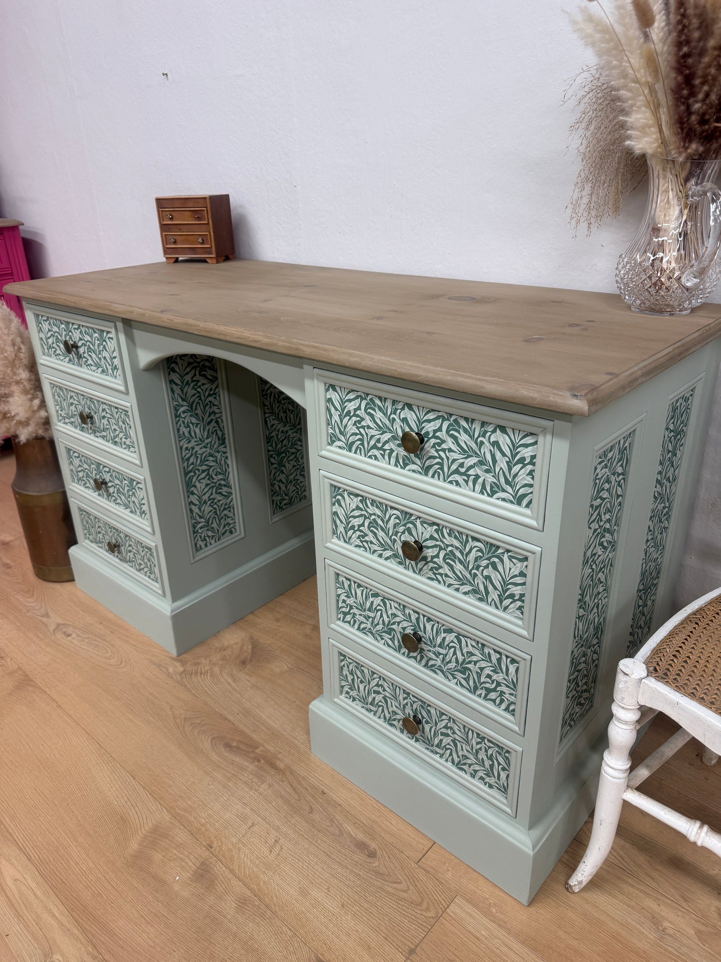 Stunning painted pine dressing table / desk