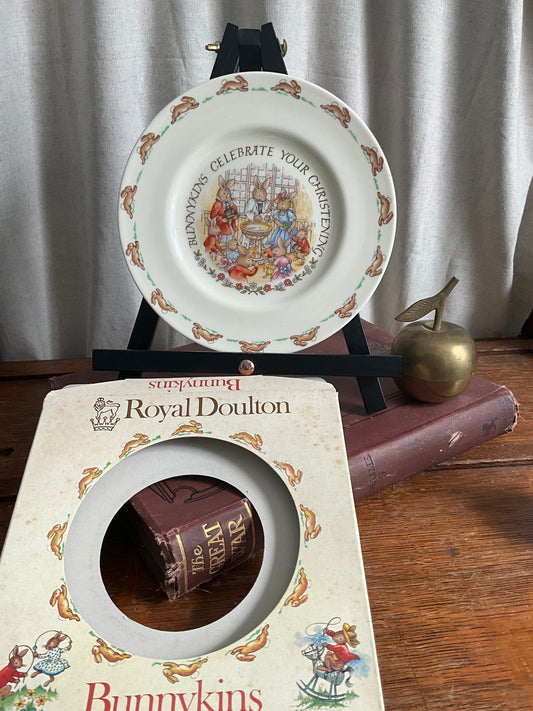 vintage boxed Royal Doulton Bunnykins plate