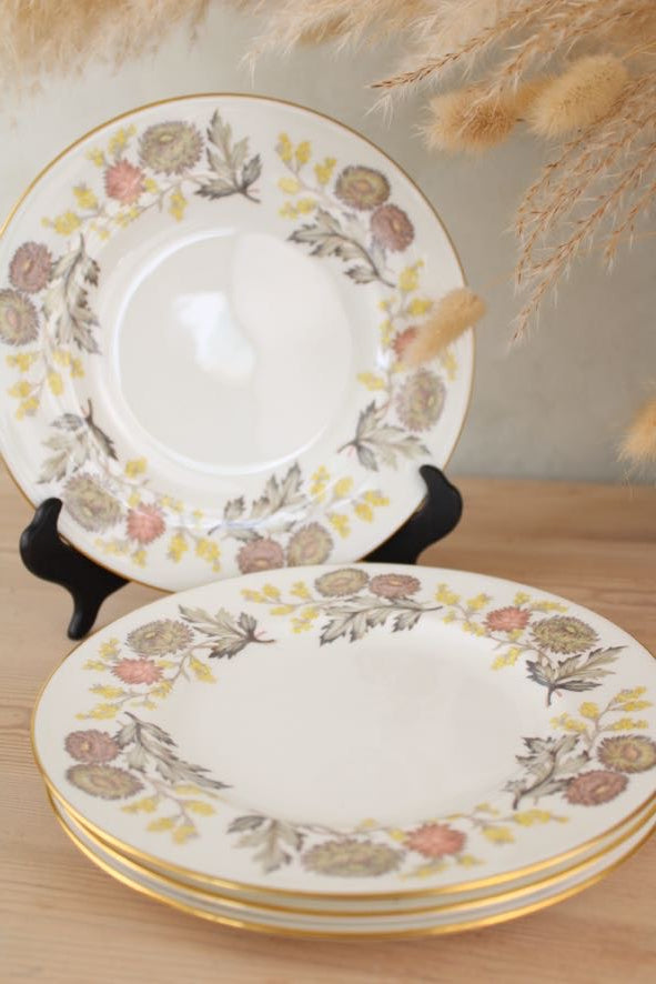 Set of 4 Wedgwood Lichfield Large Side Plates