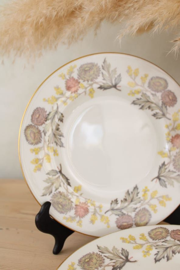 Set of 4 Wedgwood Lichfield Large Side Plates
